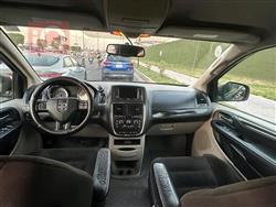دودج كارافان